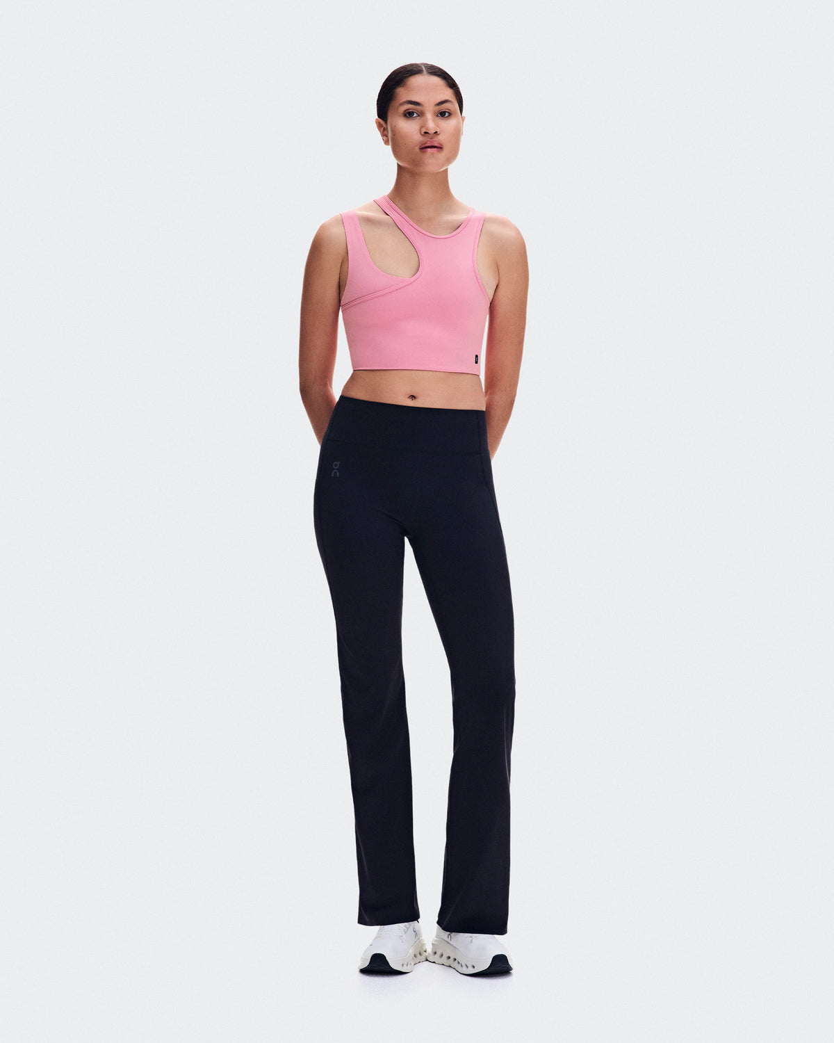 Studio Asymmetric Crop