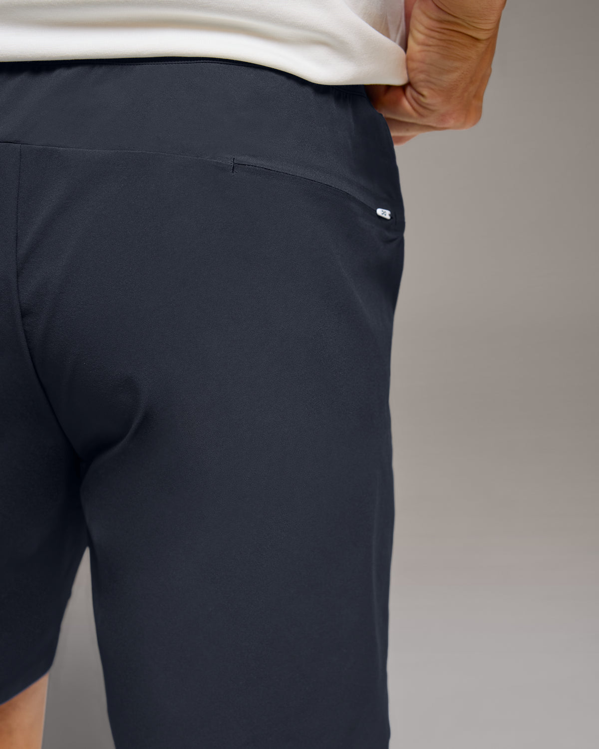 Performance Hybrid Short